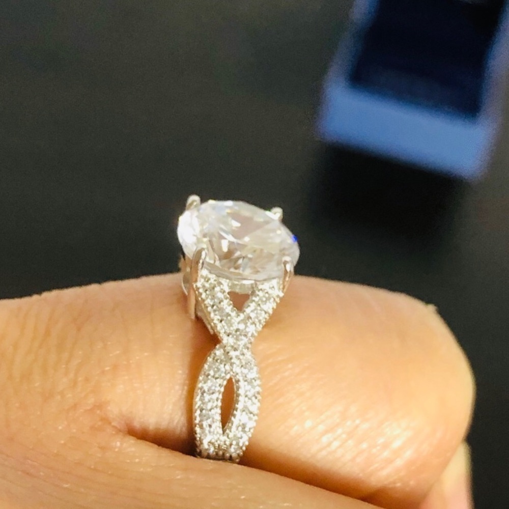 Simply Silver Simply Brilliant Ring Size 8 - Picture 6 of 6